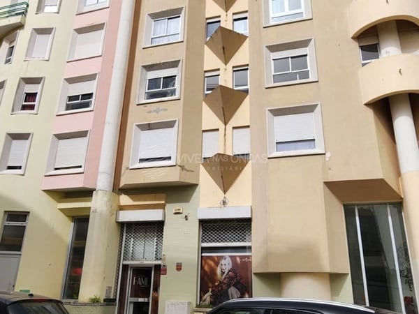 Apartment in Caparica - view 1