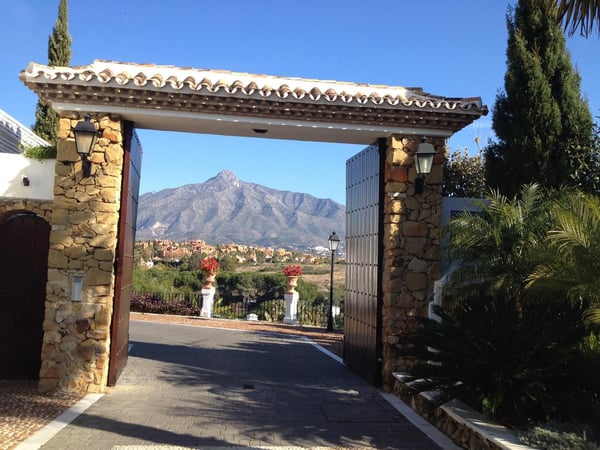 House in Nueva Andalucia - view 1
