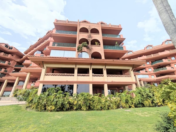 Apartment in Benalmadena - view 1