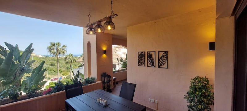 Apartment in La Duquesa - view 1