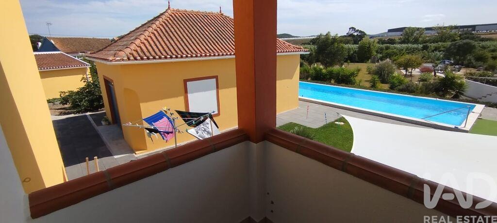 House in A dos Cunhados - Image 3