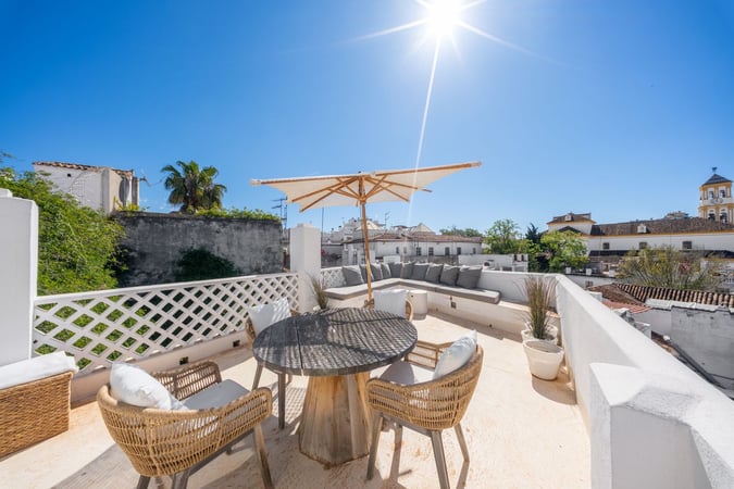 Apartment in Marbella - view 1