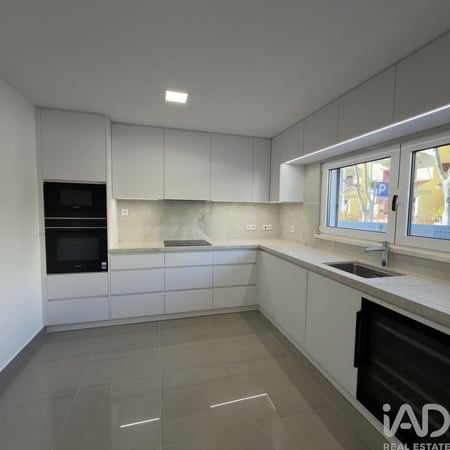 House in Cascais - view 1