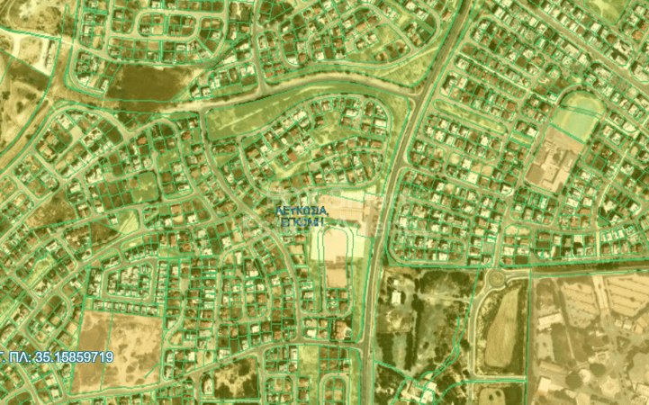 Land in Egkomi - view 1