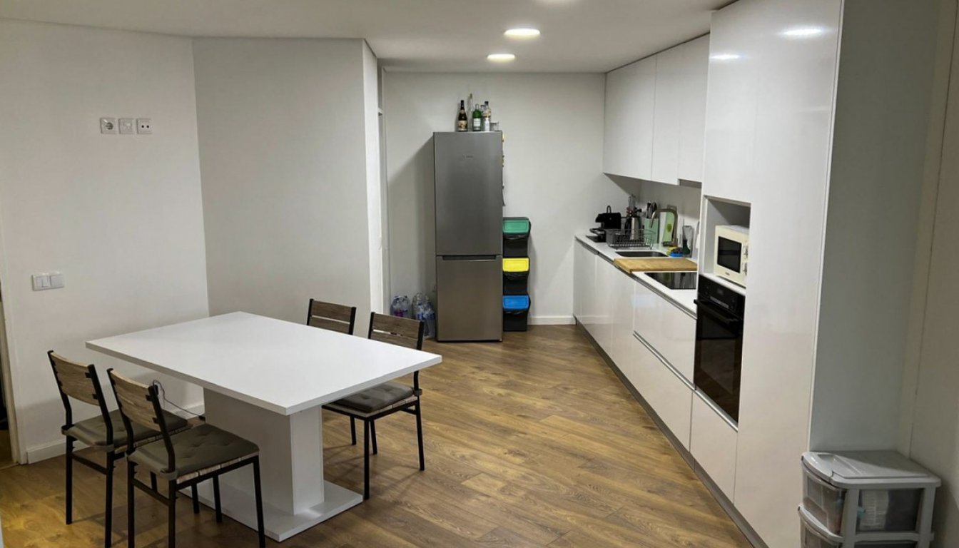 House in Meadela - Image 3