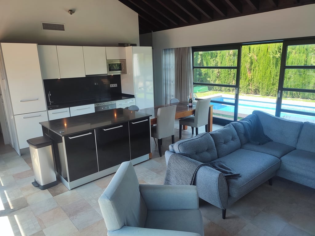 Villa in Sucina - Image 3