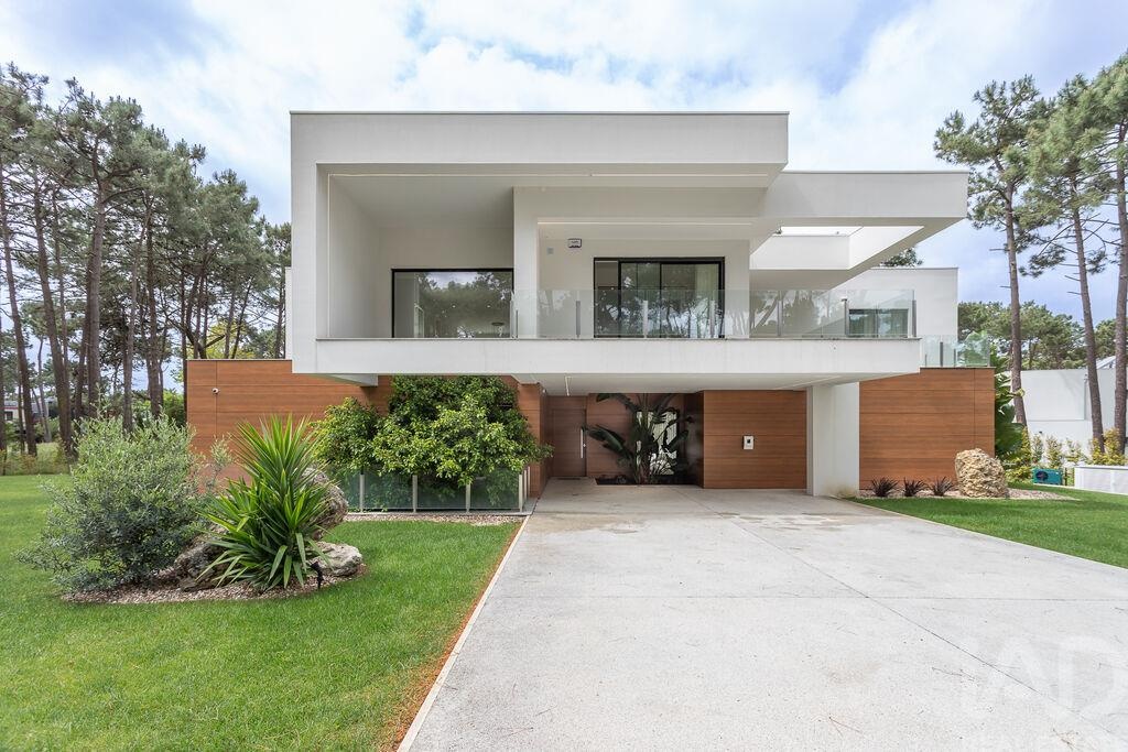 House in Charneca de Caparica