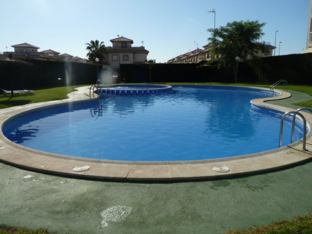 House in Cabo Roig - Image 2