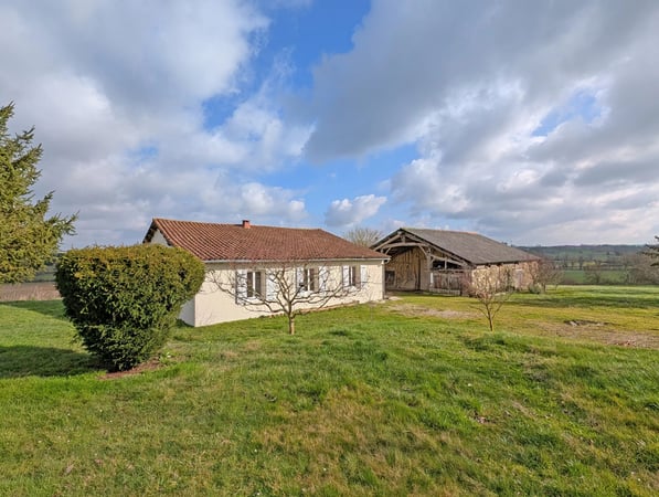 House in Lauzun - view 1