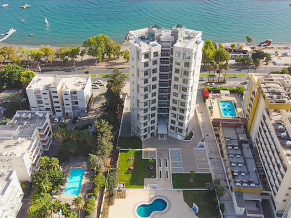 Apartment in Agios Tychon - view 1