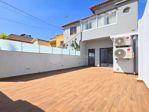 Apartment in Espinho - view 1