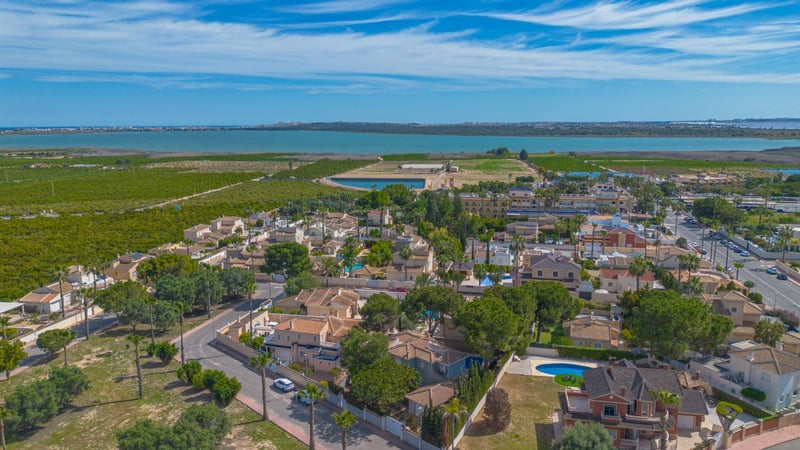 Villa in Ciudad Quesada - view 1
