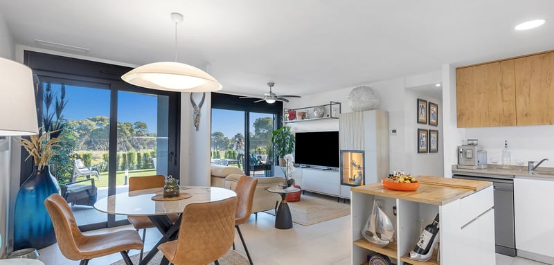 Apartment in Punta Prima - view 1