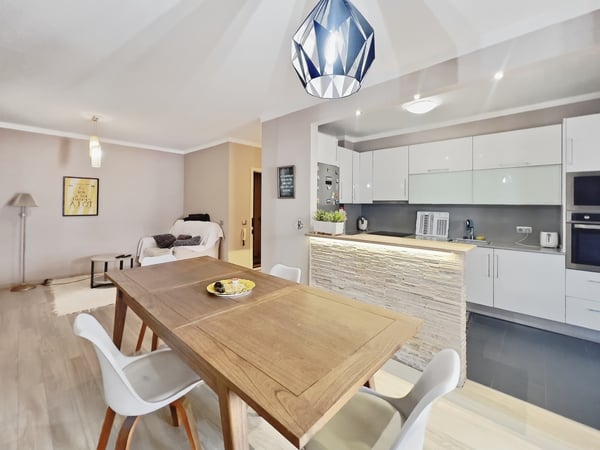 Apartment in Quarteira - view 1