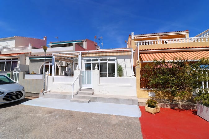 House in Torrevieja - view 1