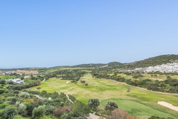 Apartment in Estepona - view 1