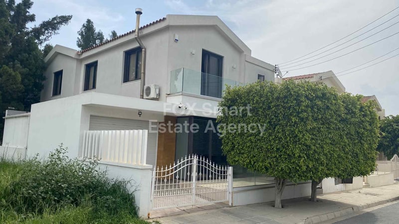 House in Agios Fanourios - view 1