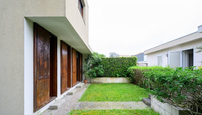 House in Porto - view 1