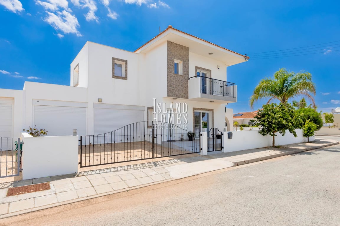 House in Liopetri - Image 3