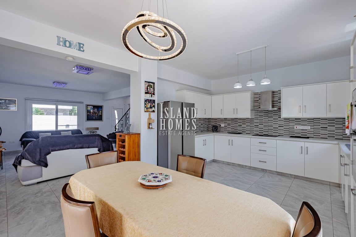 House in Liopetri - Image 2