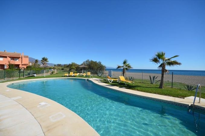 House in Manilva - view 1