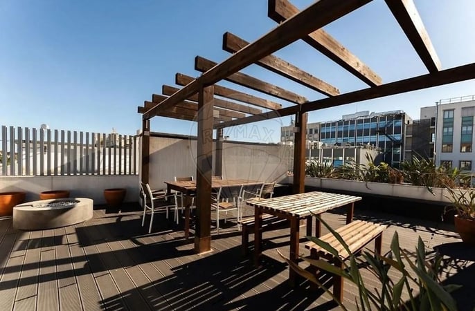 Apartment in Lisbon - view 1