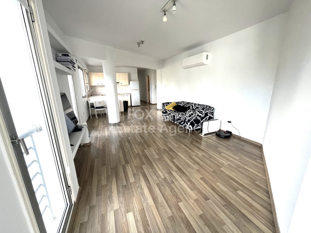 Apartment in Ayios Antonios - Image 2