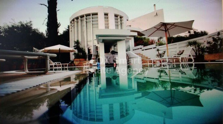 House in Egkomi - view 1