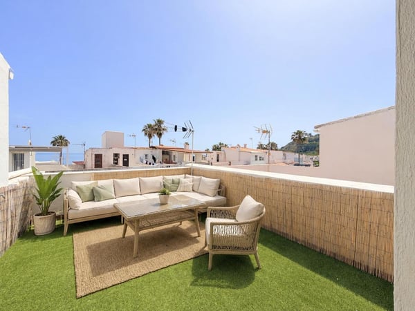 Villa in Manilva - view 1