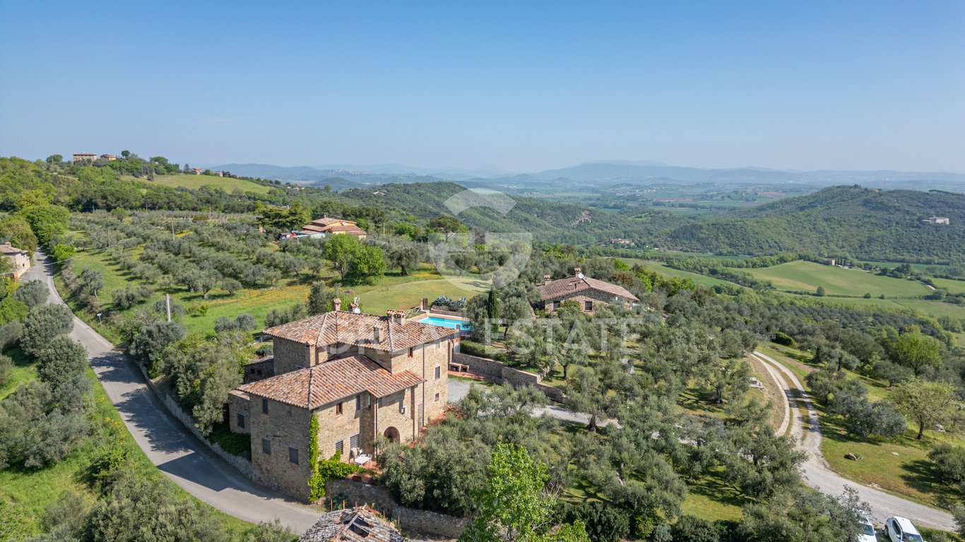 House in Sant'Apollinare - Image 3