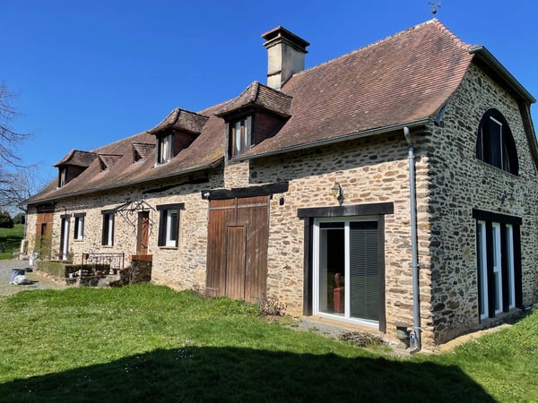 House in Payzac - view 1