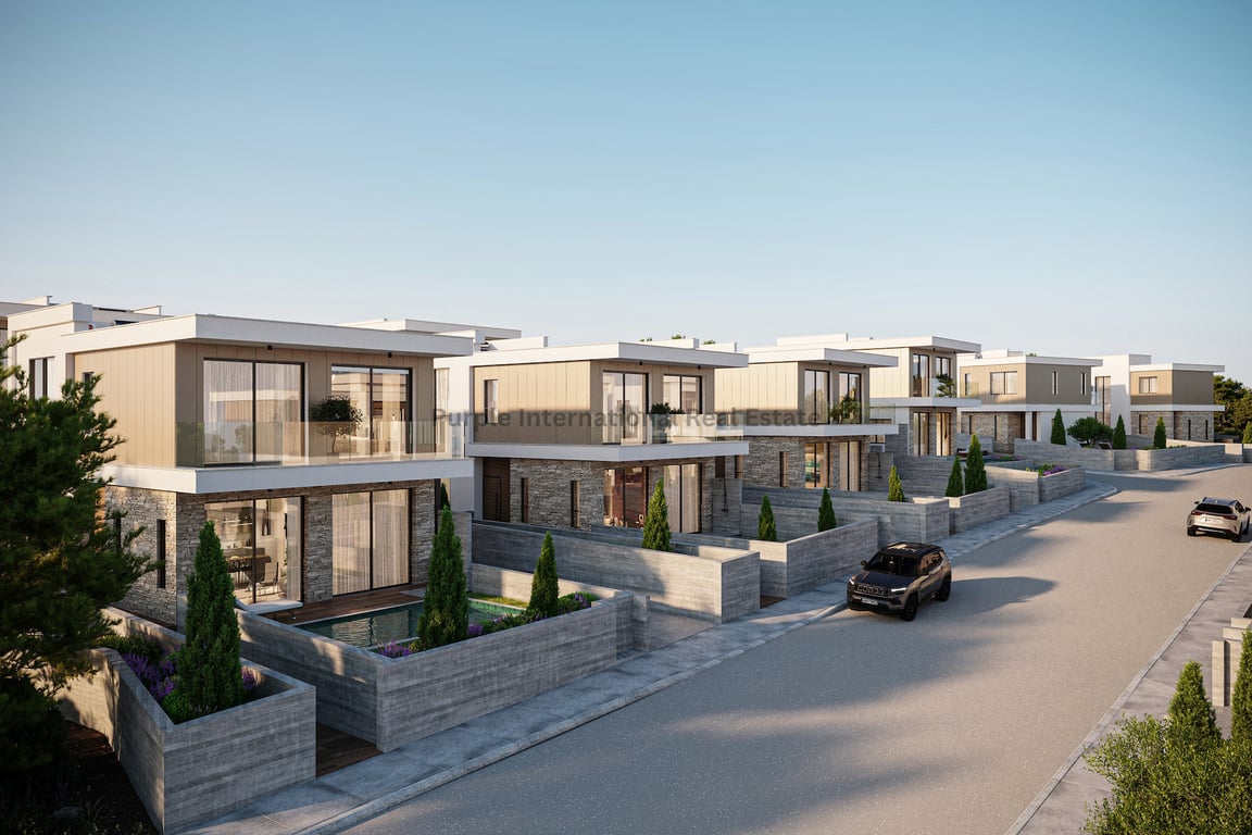 House in Konia - Image 2