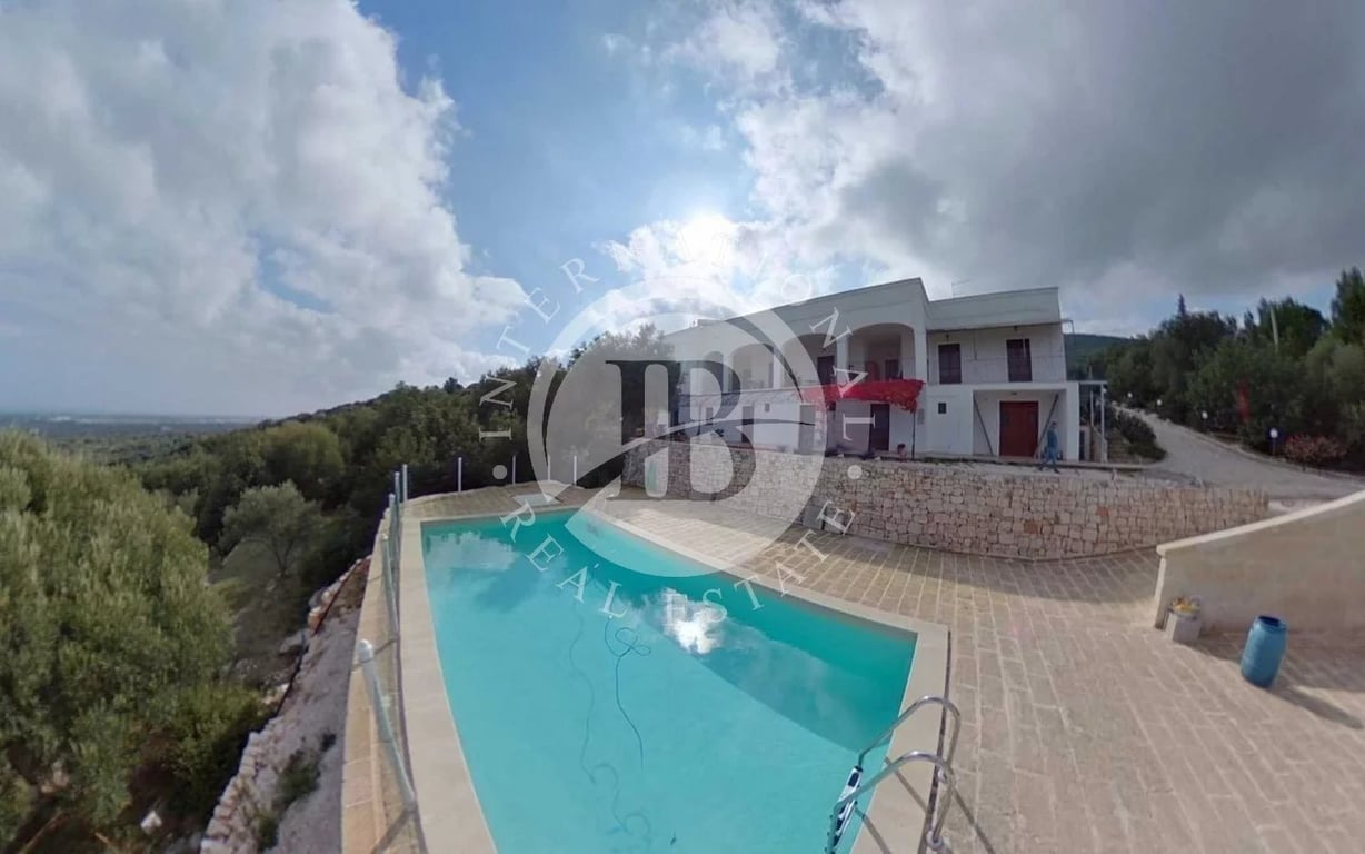 Villa in Monopoli - Image 2