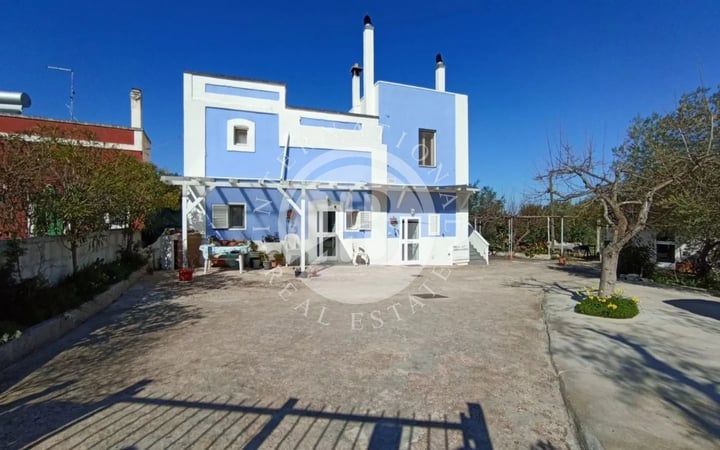 Villa in Fasano - view 1