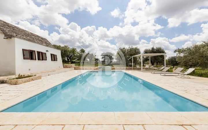 Villa in Locorotondo - view 1