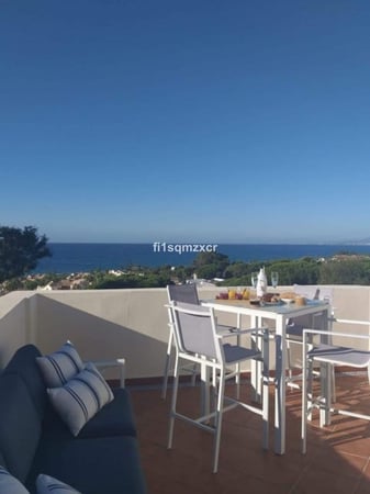Apartment in Marbella - view 1