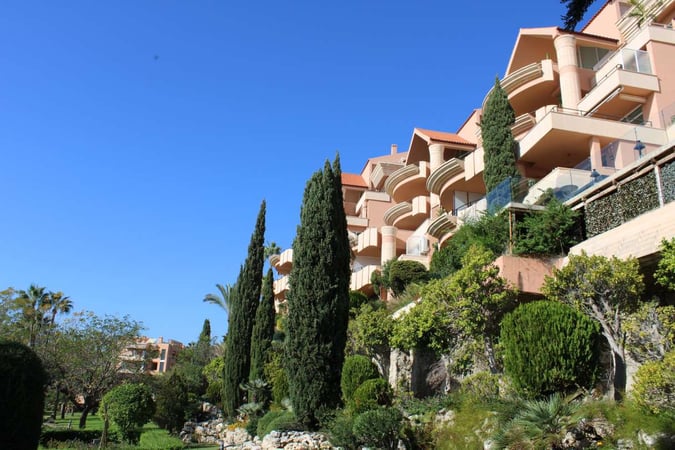 Apartment in Marbella - view 1
