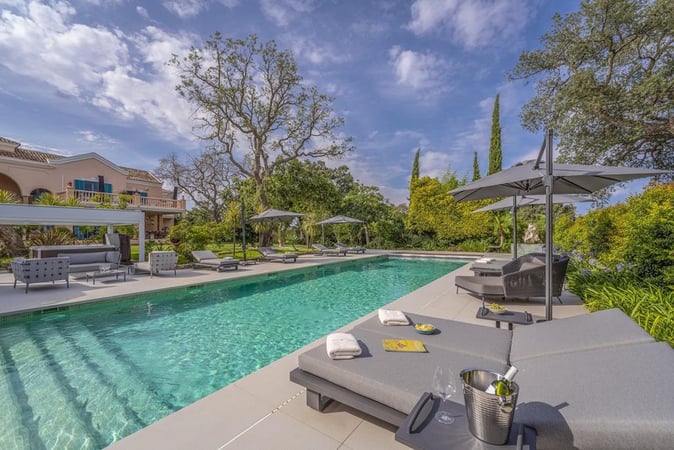 Villa in San Roque Club - view 1