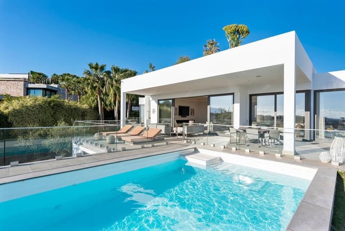House in Benahavis - view 1