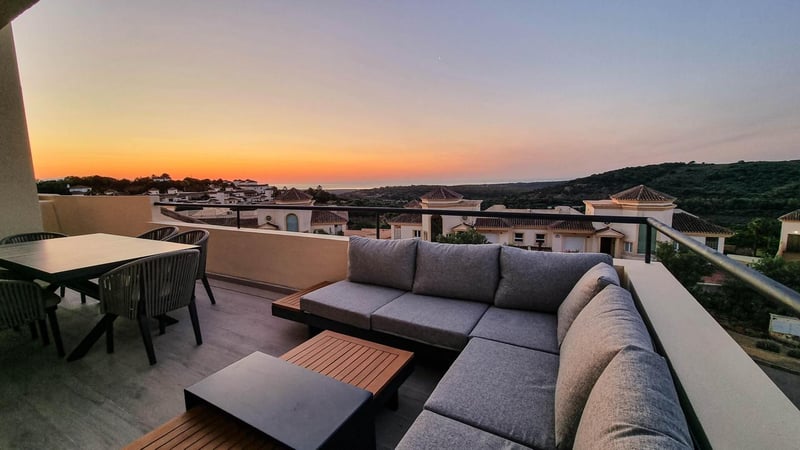 Apartment in San Roque Club - view 1