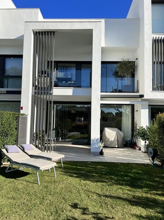 House in San Roque Club - view 1