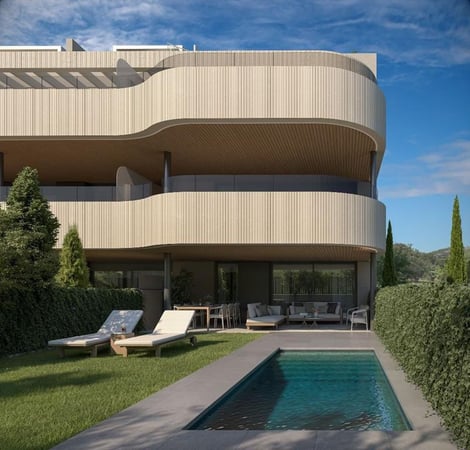 House in Estepona - view 1