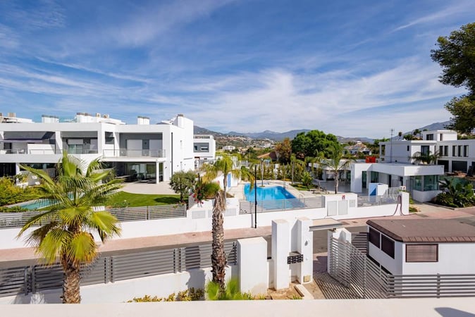 House in Atalaya Isdabe - view 1