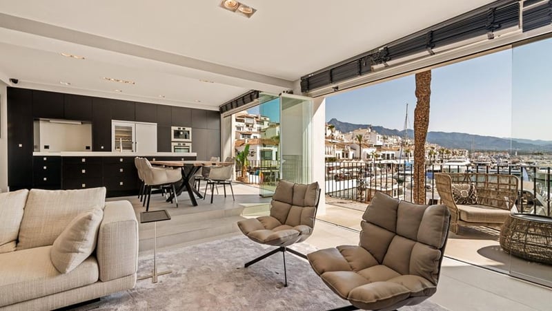 Apartment in Marbella - view 1