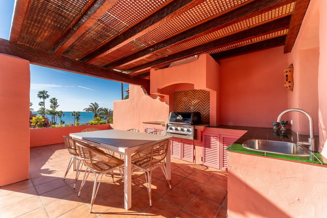 Apartment in Guadalmansa - view 1