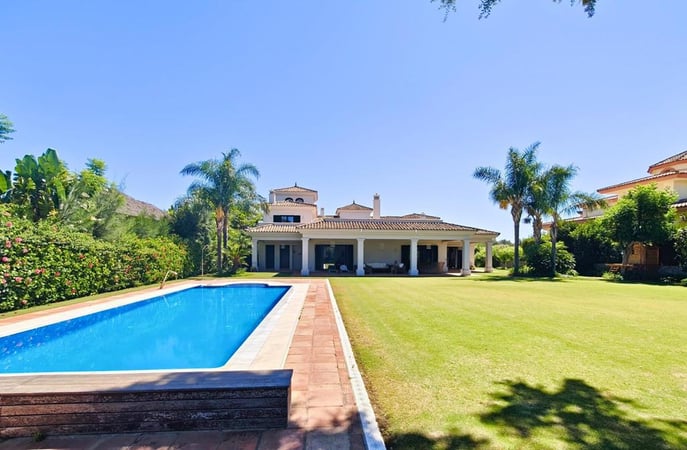 Villa in San Roque Club - view 1