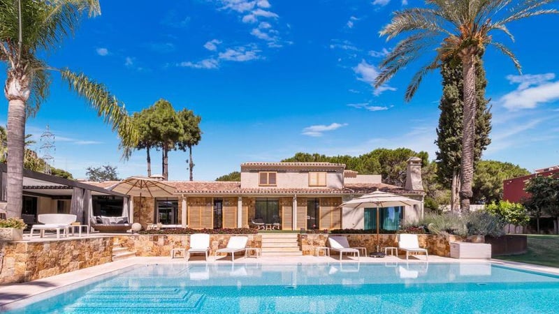 Villa in Marbella - view 1