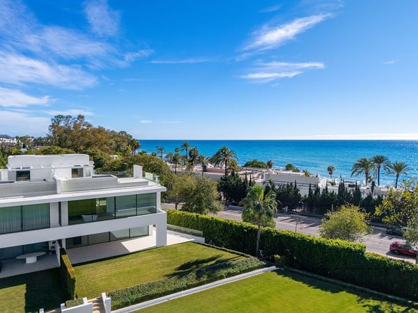 House in Marbella - view 1