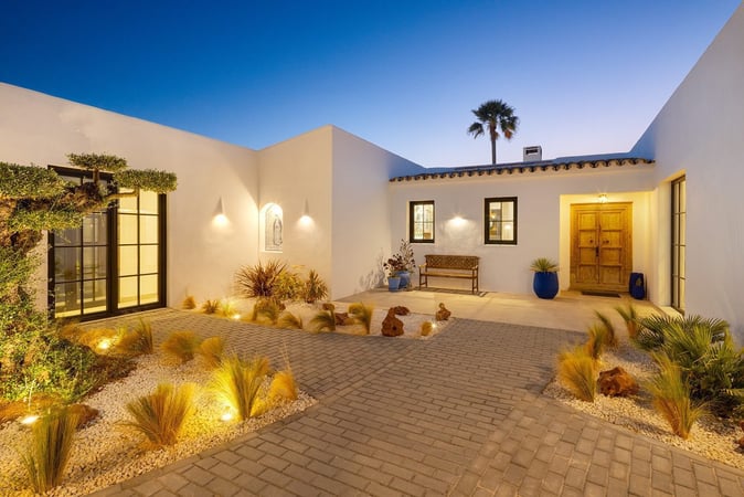 Villa in Atalaya Isdabe - view 1