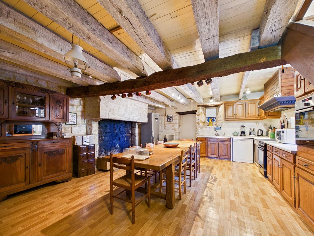 House in Issigeac - Image 3